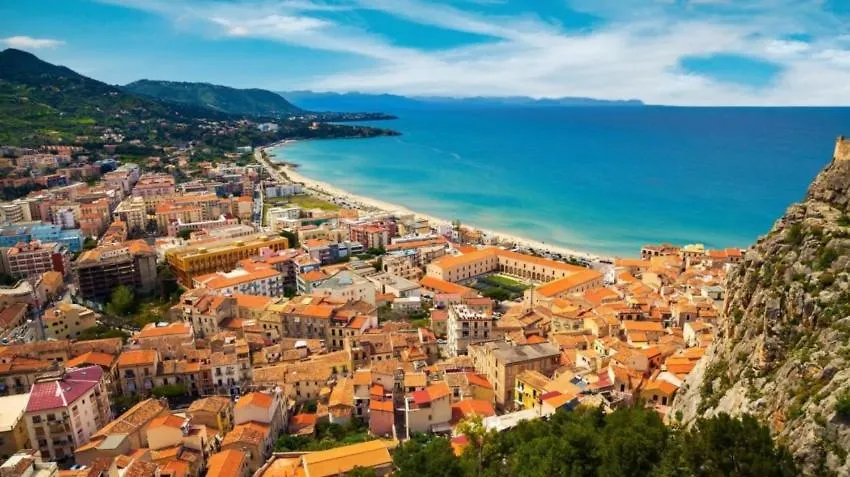 Casa vacanze Villa Mansarda Marina Campofelice Di Roccella Italia